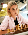 Cyfka, Karina